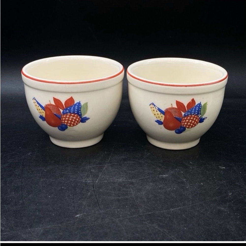 2 Universal Potteries Calico Fruit Pattern Custard Dessert Cup Vintage READ